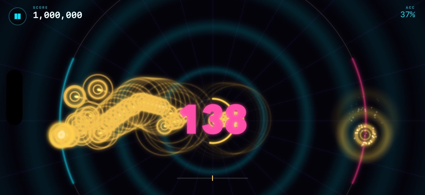 PULSIVA gameplay — a golden chain arcs across the radial playfield at combo 138